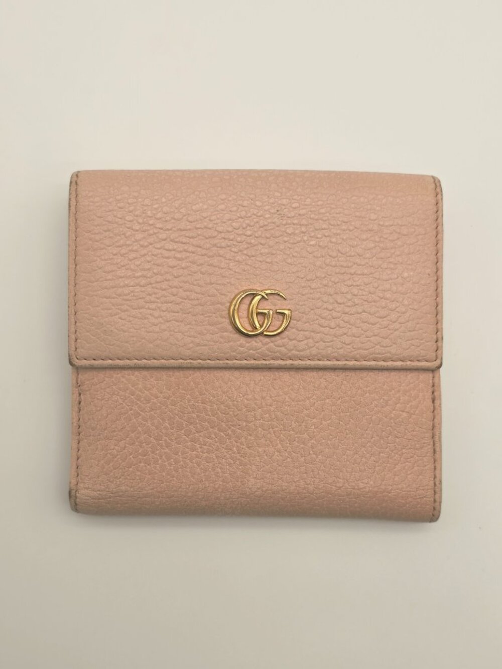 Gucci Pink Leather Women's Compact Bifold Wallet
